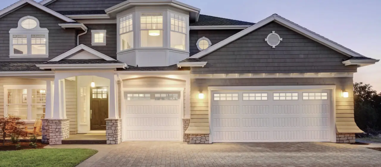 carriage long panel garage door